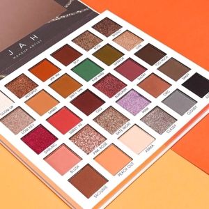 BPerfect Clientele Palette